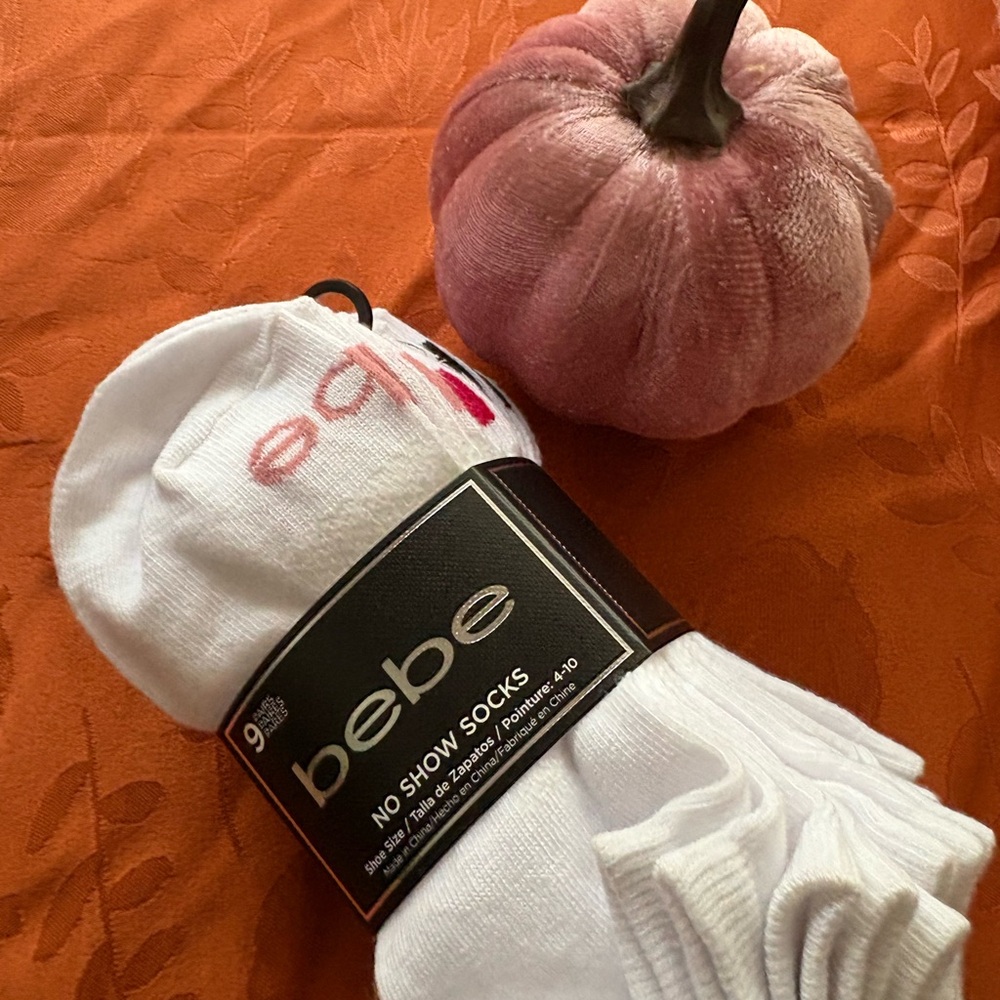 Bebe White No Show Socks for Men